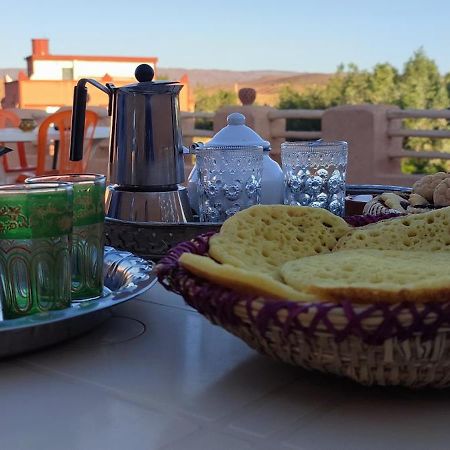 Maroc Des Merveilles - Chez L'Habitant Kelaat-M'Gouna Екстериор снимка