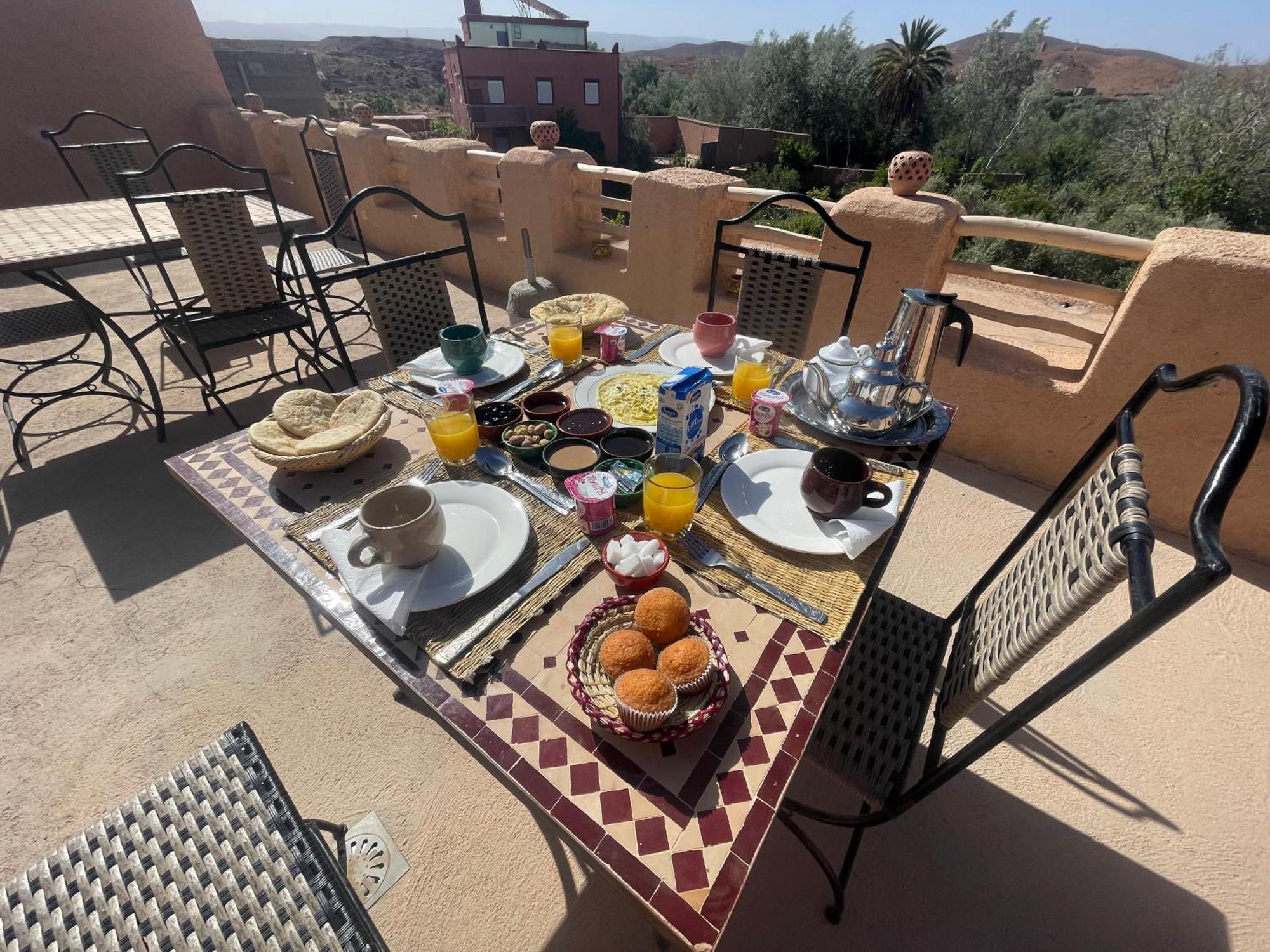 Maroc Des Merveilles - Chez L'Habitant Kelaat-M'Gouna Екстериор снимка